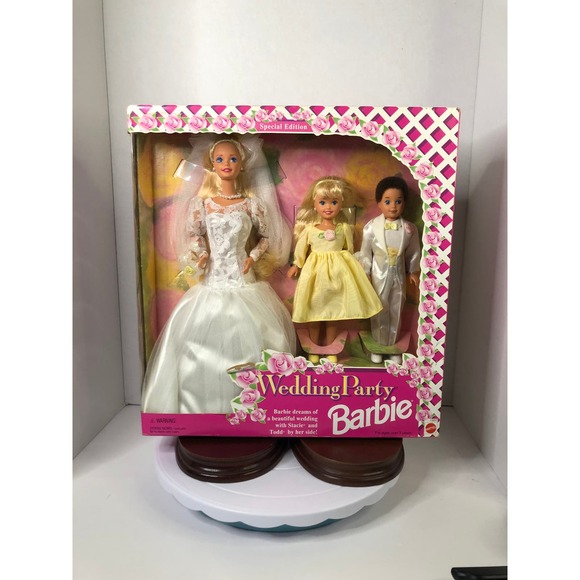 Wedding Party Barbie 1994 - Picture 1 of 12